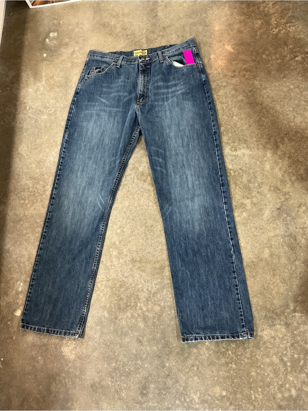 Wrangler 20X Men’s Original Relaxed Fit Jeans 36x34 Medium Wash Western Denim